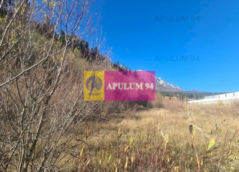 Teren intravilan de vanzare in Busteni - Zona centrala